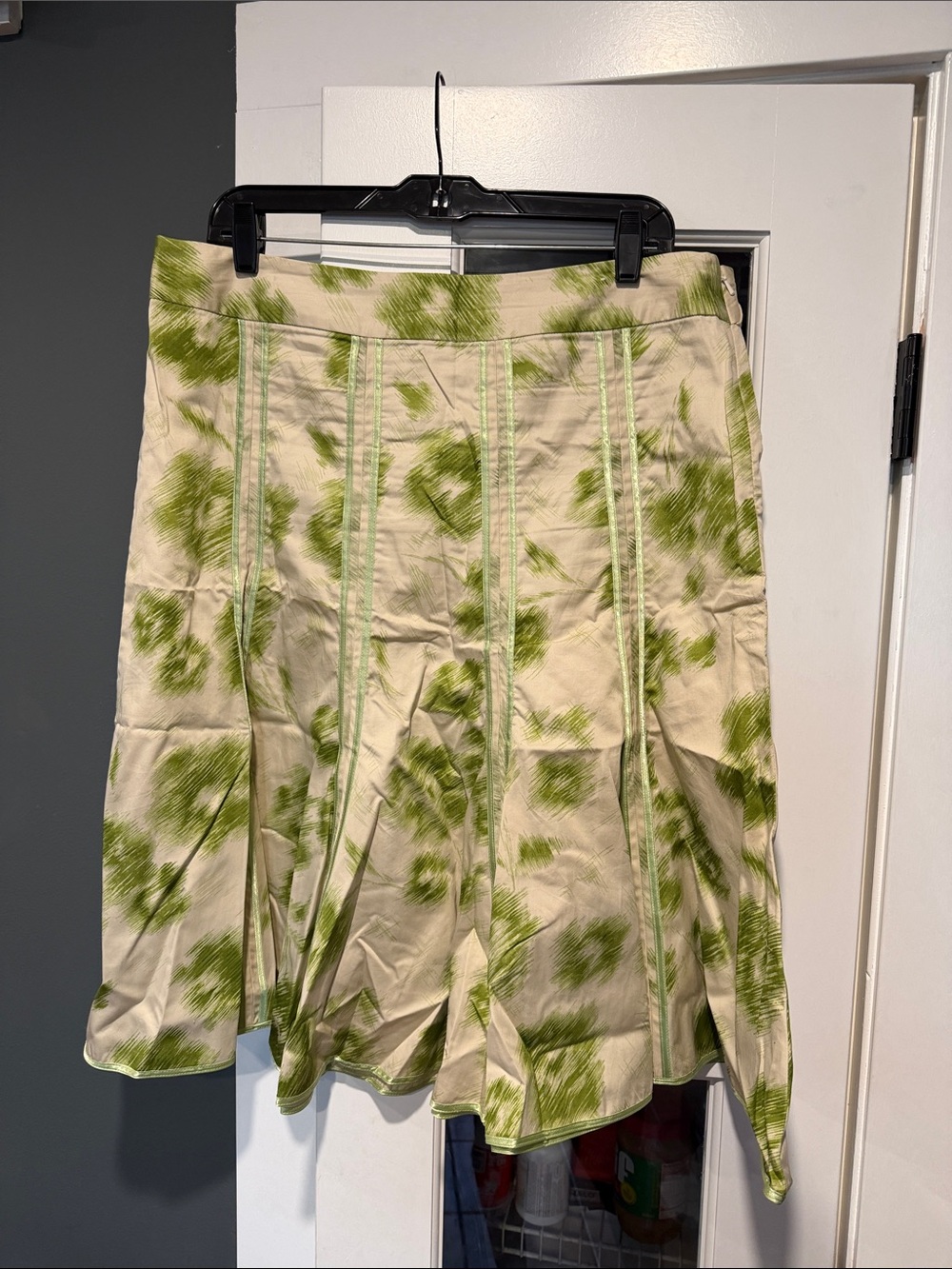 Old Navy Cream and Olive Green Printed A-Line Skirt